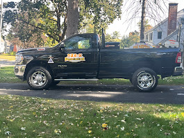 Gallery Image bug_u_truck_image_black_3500_with_sprat_rig.jpg