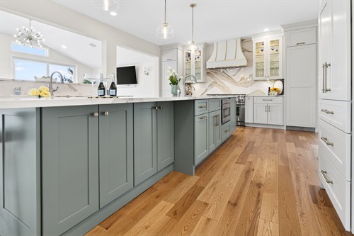 Lake View Remodel Island