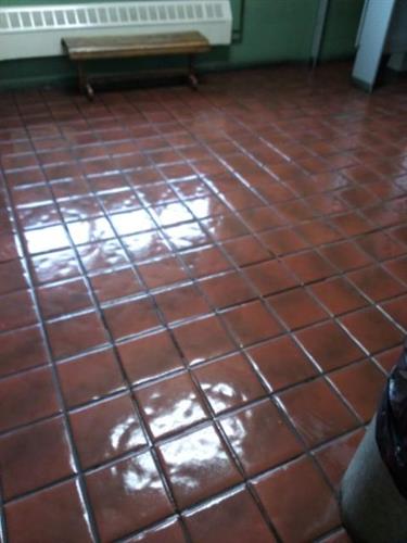 Tile Floors After a Top Scrub
