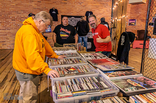 Record show at Music Market at GIG 2024