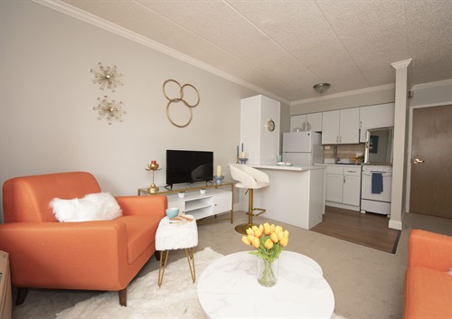 Independant Living Petite Apartment