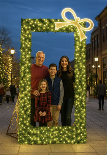 Garland Picture Frame Photo Opportunity