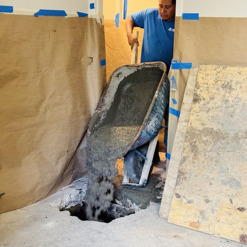 Pouring interior piers