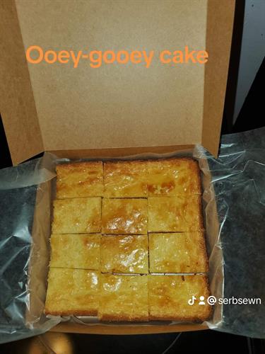 Ooey-gooey cakes melts in your mouth.