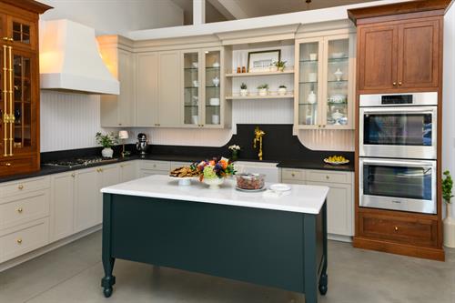 Gallery Image EDP_LR_Z8Q_2592.jpg