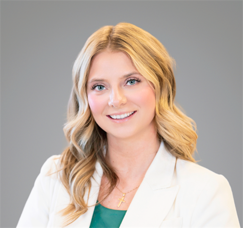 Kayla Martin, Broker