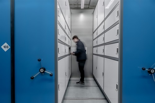 Gallery Image Aisle_Safes.jpg