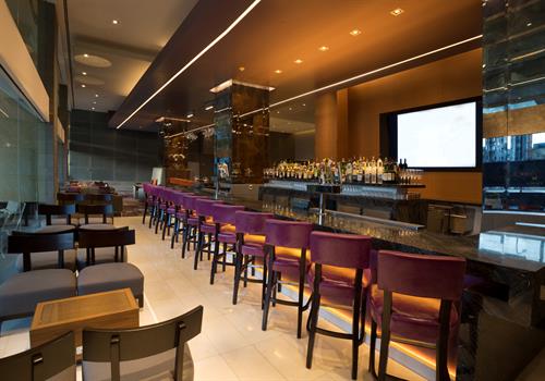Lobby Lounge, H2 Kitchen & Bar