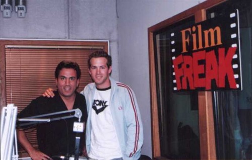 Gallery Image Ryan_Reynolds_and_Leo_(2).jpg