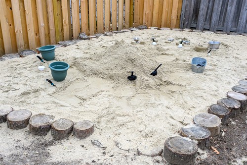 OUTDOOR CLASSROOM-Sandbox