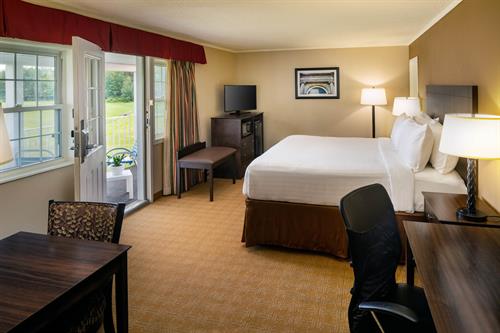 Stay in one of our deluxe executive king rooms with a balcony overlooking our golf course