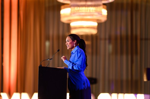 Gallery Image 03-evergreen-imageworks-conference-speaker-photography.jpg