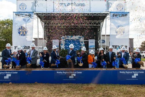 Gallery Image Print-MaryCyrusPhotography-Groundbreaking-12_websize.jpg