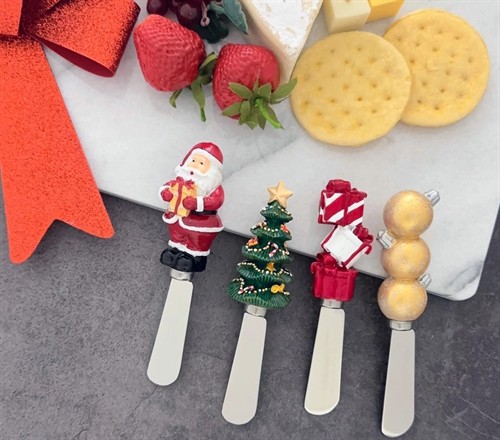 Seasonal Holiday Spreaders! 