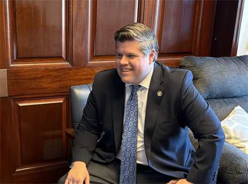 Sen. Trent in office