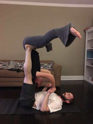 Family - partner yoga 