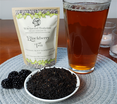 Blackberry tea with blackberry leaf Blackberry tea with blackberry leaf