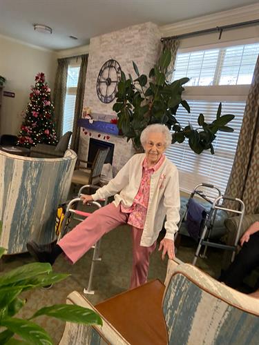 "If they can do it, so can I'!! I would say our B-Fit signature program is working great for this lady. "If they can do it, so can I'!! I would say our B-Fit signature program is working great for this lady.
