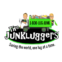 The Junk Luggers of Chicago NW Suburbs
