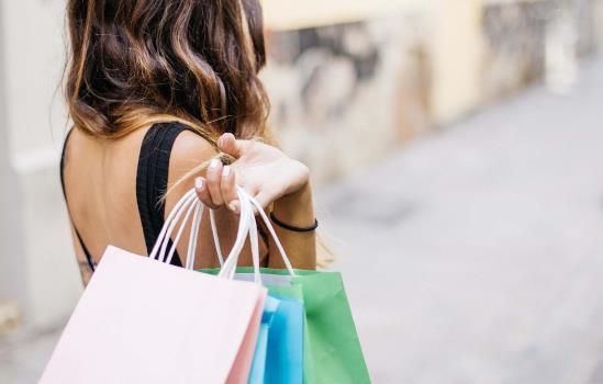 Shopping & E-Commerce | Compras y comercio electrónico