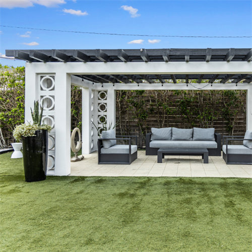 Gallery Image Captiva_Beach_Resort_Pergola.png