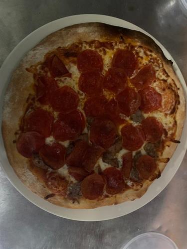 Siesta's Salsiccia pizza Siesta's Salsiccia pizza