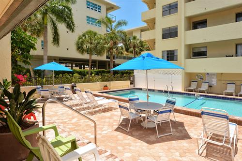 Gallery Image Sea_Shell_Pool_Area_1.jpg