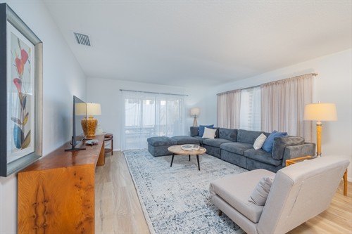 Siesta Garden Villa - Polynesian Gardens