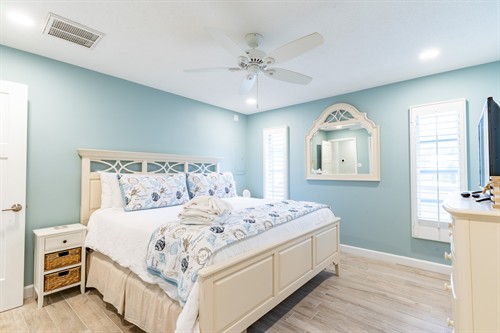 Paradise Palms - Polynesian Gardens