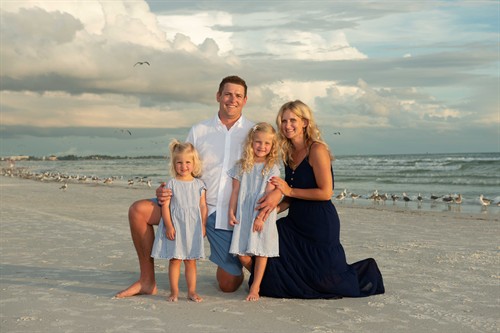 Gallery Image Cute_Family.jpg