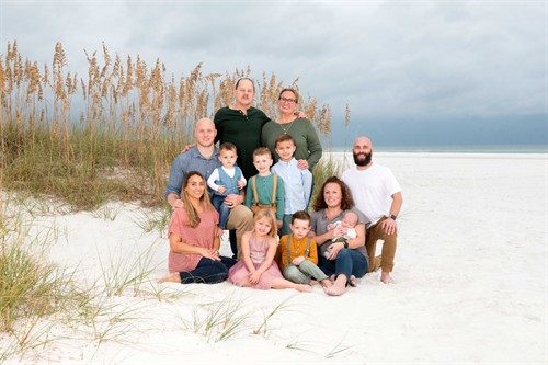 Gallery Image Family_Beach_Portrait._large_family.jpg