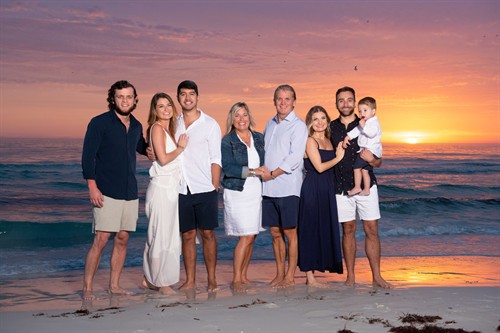 Gallery Image Family_Portrait_at_Sunset.jpg