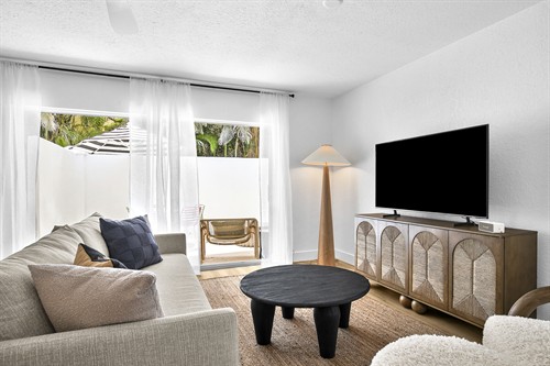 Gallery Image One-Bedroom_Retreat.jpg