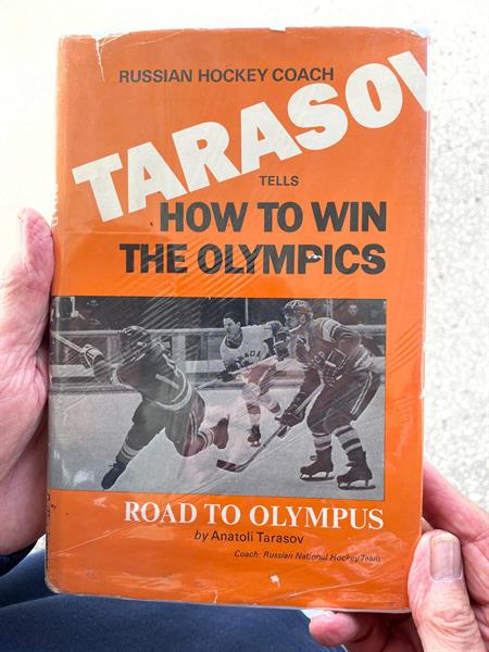 Gallery Image UofTAlum2023J.jpeg