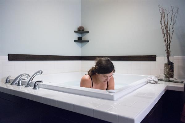 Our birth center offers spacious tubs for water birth. Our birth center offers spacious tubs for water birth.