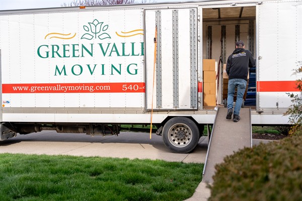 Our movers treat your possessions like their own.