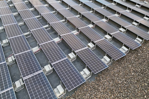 Gallery Image EMU-UC-Solar6.jpg