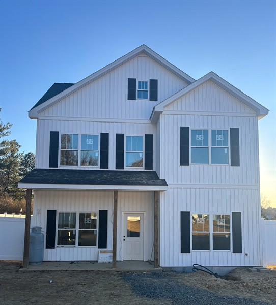 Rockingham Isaiah 117 House