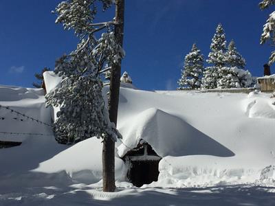 Winter at Clair Tappaan Lodge