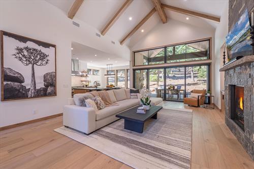 Gallery Image 19-DSC_8953-Edit.jpg