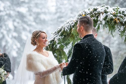 Gallery Image I_Do_Winter_Wedding.jpg