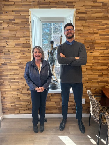 Gallery Image IMG_7872.jpg