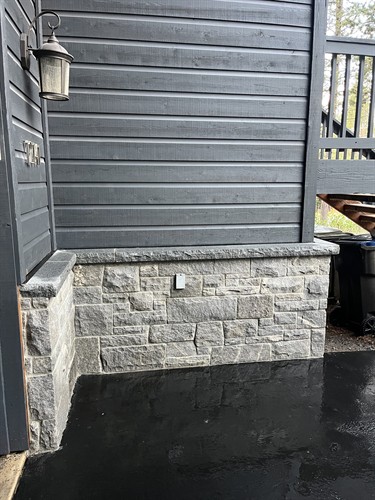 Ledgestone
