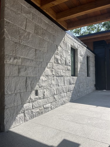 Modern Coursed Veneer