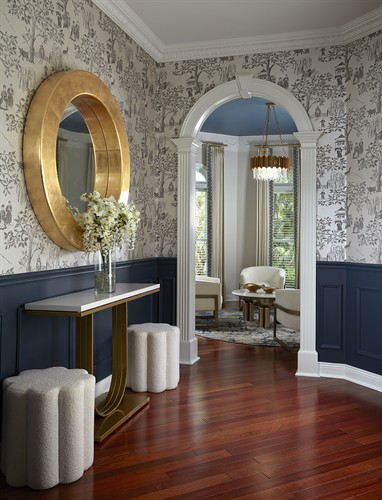 Entryway Colonial house view2 