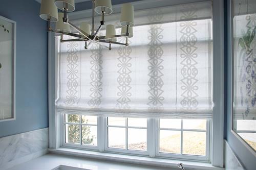 Gallery Image Custom-Shade-Window-Treatments-St.-Louis-MOIMG_1974-Enhanced-NR11_copy.jpg