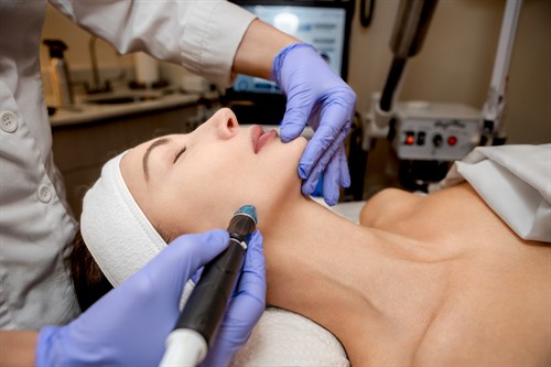 Gallery Image 9K7A6727.jpg