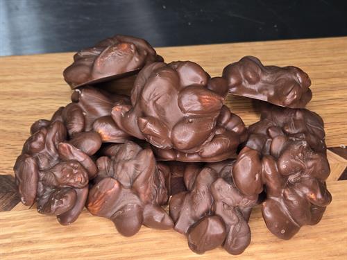 Gallery Image Almond_Clusters.jpg