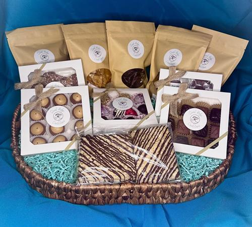 Gallery Image Candy_Basket.JPG