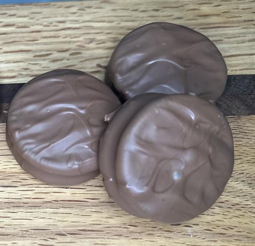 Gallery Image Chocolate_Covered_Oreo.jpg